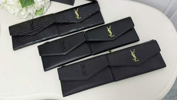 Picture of Saint Laurent Wallets _SKUfw193072822fw